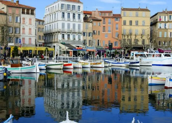 Magnifique Loft Deco Sur Le Port Et A 5Mn Des Plages Wifi Clim 85 M2