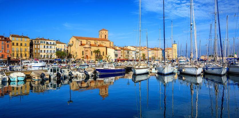 Apartment Magnifique Loft Deco Sur Le Port Et A 5mn Des Plages Wifi Clim 85 M2 La Ciotat